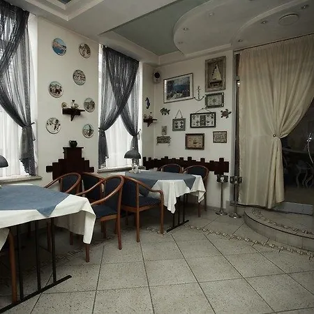 Готель Mesogios Кишинів