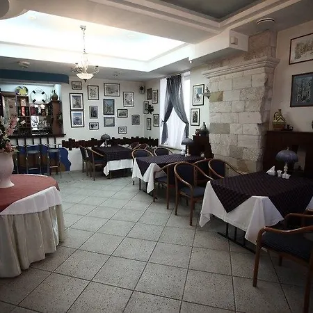 Mesogios Кишинів